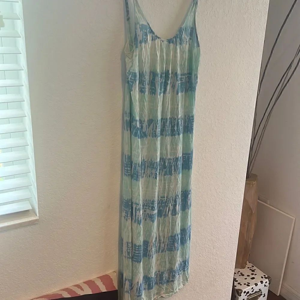 Super Cute Thin Dress Beach Cover Up - Maxi Dress - Blue Aqua Tye Dye Like